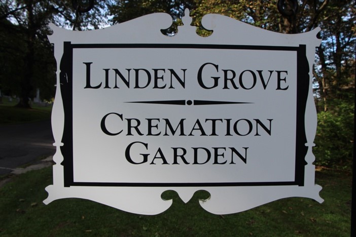 Linden Grove Cremation Garden 1